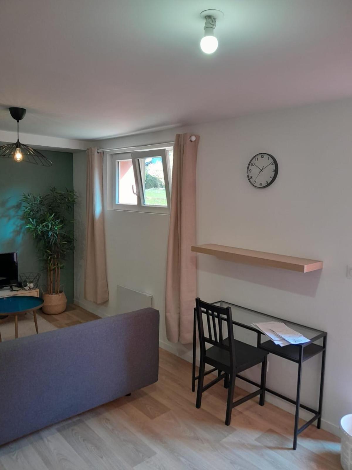 Appartement Proche Gare Σαιν-Μπριέκ Εξωτερικό φωτογραφία
